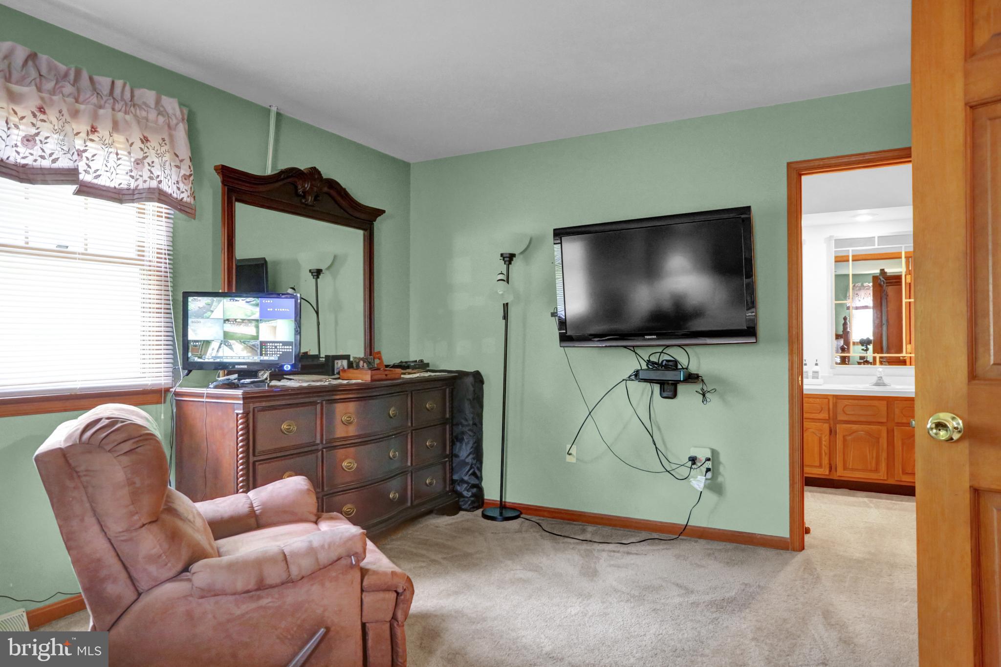 419 Miller Road Sinking Spring, PA 19608 - Photo 24 of 54