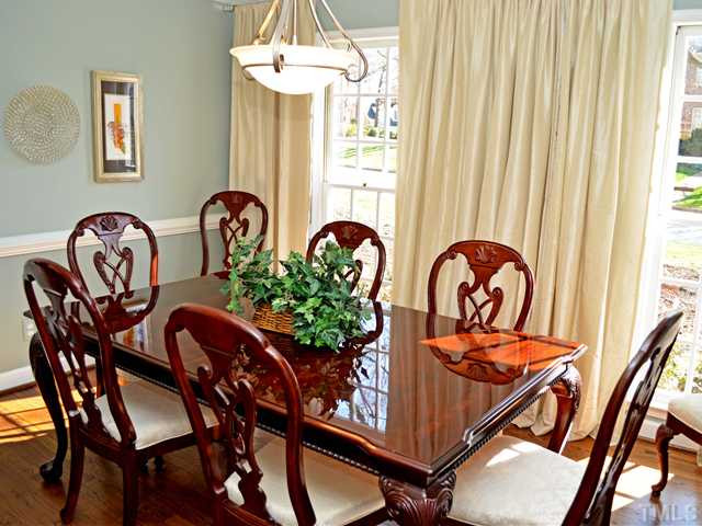 8009 Windsor Ridge Drive Raleigh, NC 27615 - Photo 8 of 25 Dining View 2