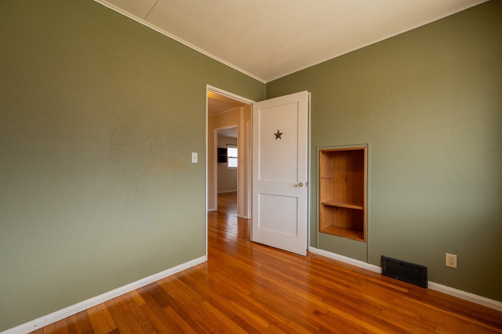 2172 Wilderness Road Bland, VA 24315 - Photo 40 of 73 Gallery Image 40