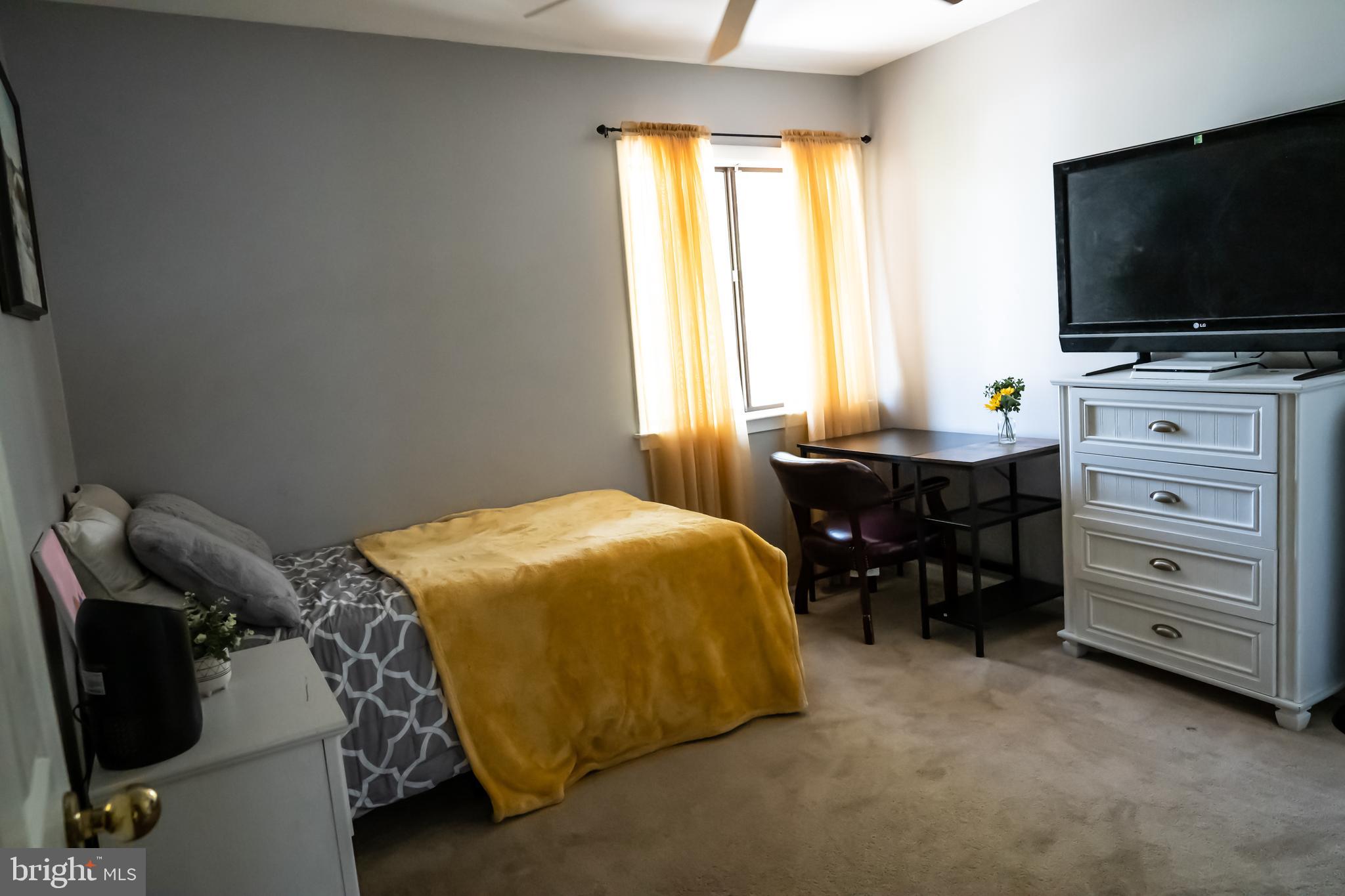 8511 Jenner Court Springfield, VA 22153 - Photo 16 of 33 Third Room