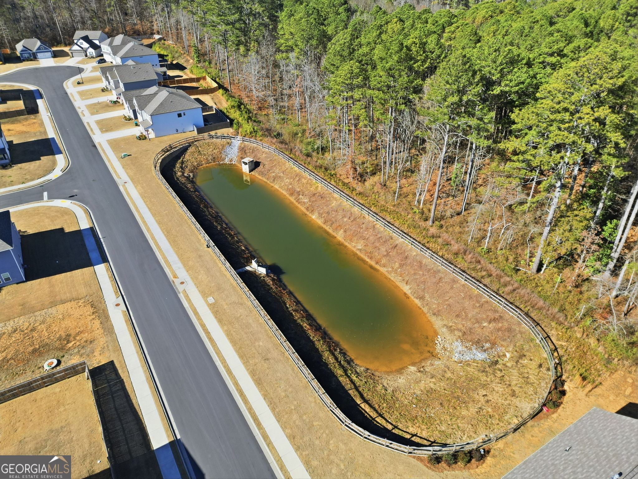 199 Graham Circle Adairsville, GA 30103 - Photo 38 of 49 a view of swimming pool with a tub