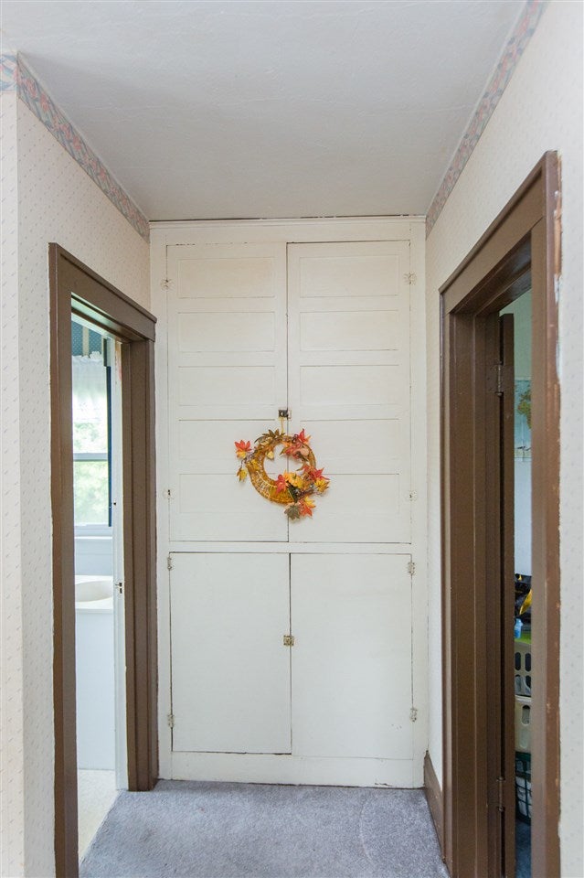 1302 Newell Street Waterloo, IA 50707 - Photo 9 of 12 Gallery Image 9