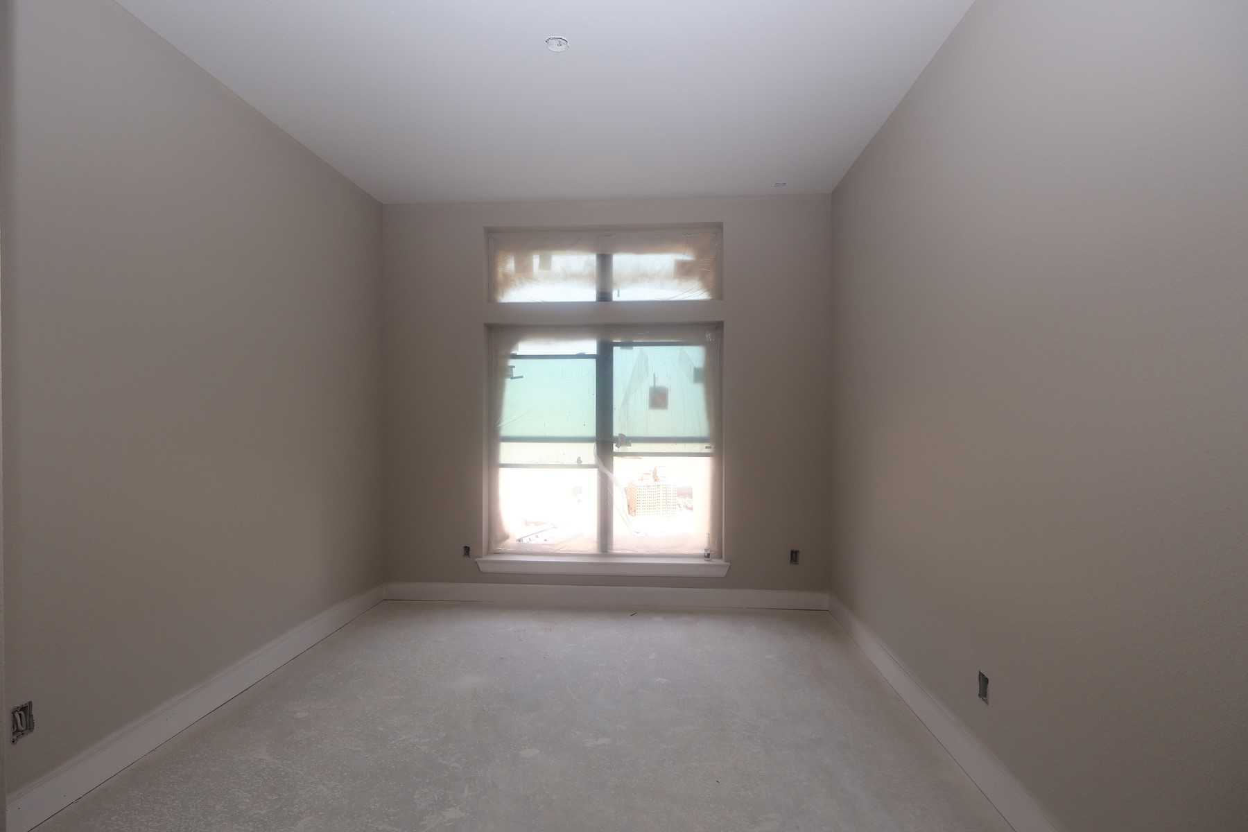 18015 Lobos Point Lane Conroe, TX 77302 - Photo 9 of 21 Gallery Image 9
