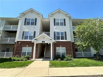 $1,500 | 33 Kassebaum Lane, Unit 303, St. Louis, MO 63129