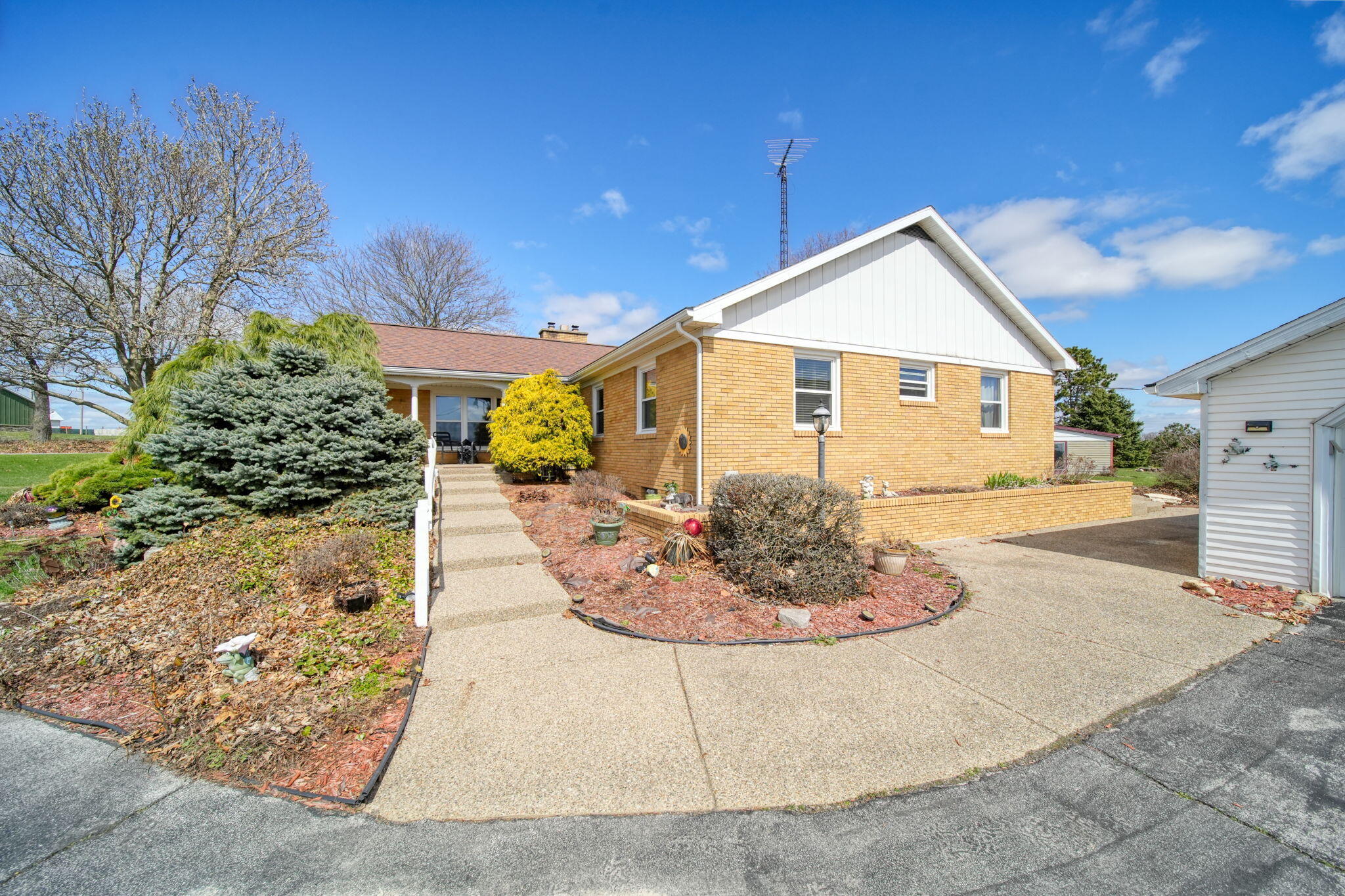 11991 Pulaski Road Hanover, MI 49241 - Photo 5 of 60 6-web-or-mls-DSC03392_HDR