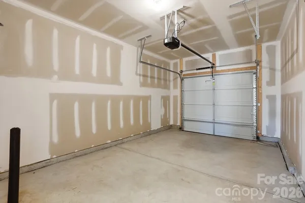 $401,900 | 434 Blythe Townhome Lane, Waxhaw, NC 28173