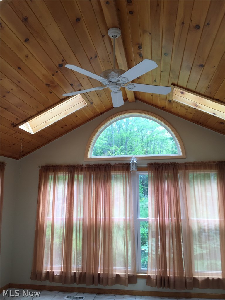 5935 Dewey Road Madison, OH 44057 - Photo 6 of 21