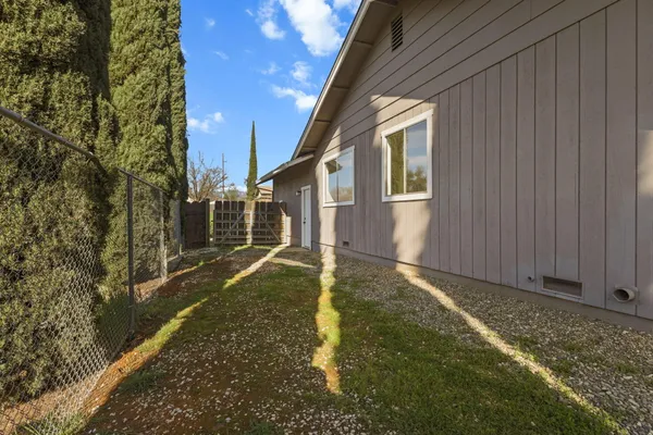 $279,900 | 3963 Coeur D Alene Avenue, Shasta Lake, CA 96019