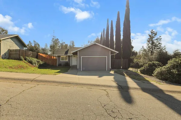 $279,900 | 3963 Coeur D Alene Avenue, Shasta Lake, CA 96019