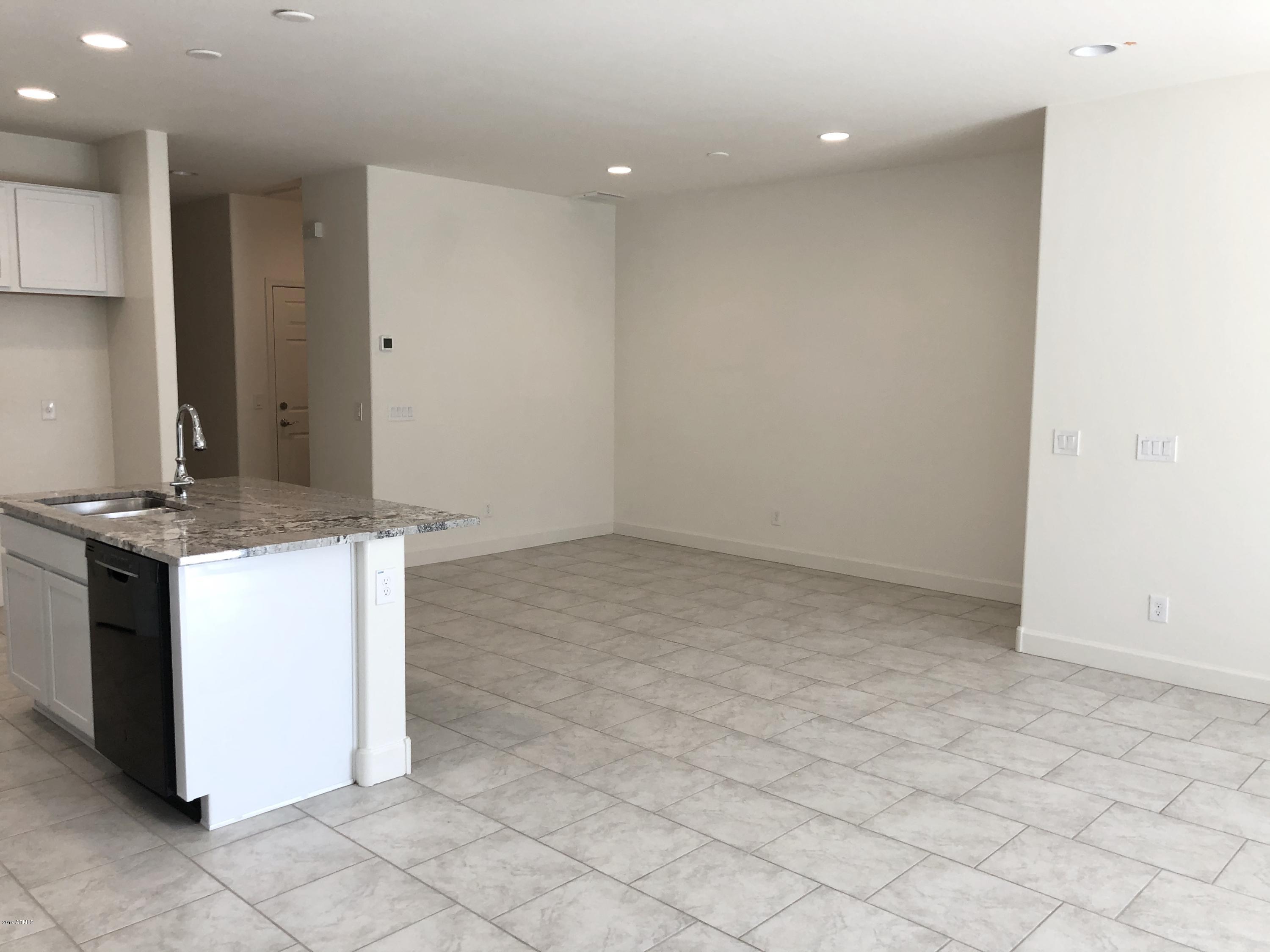 3217 West Fremont Rd. Phoenix, AZ 85041 - Photo 4 of 17 Dining Area
