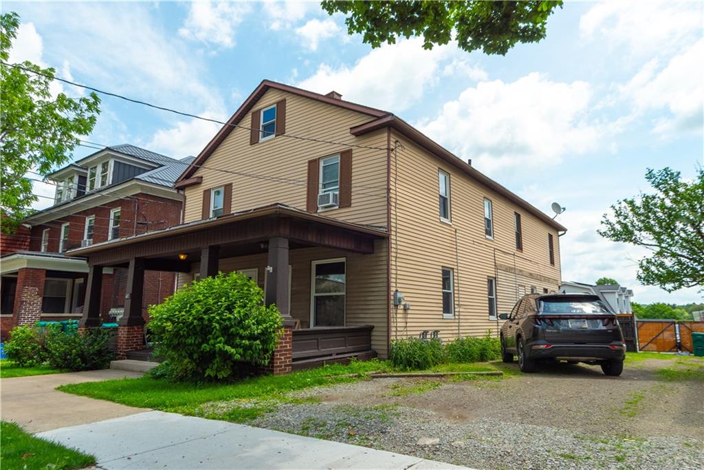 a house view with a outdoor space