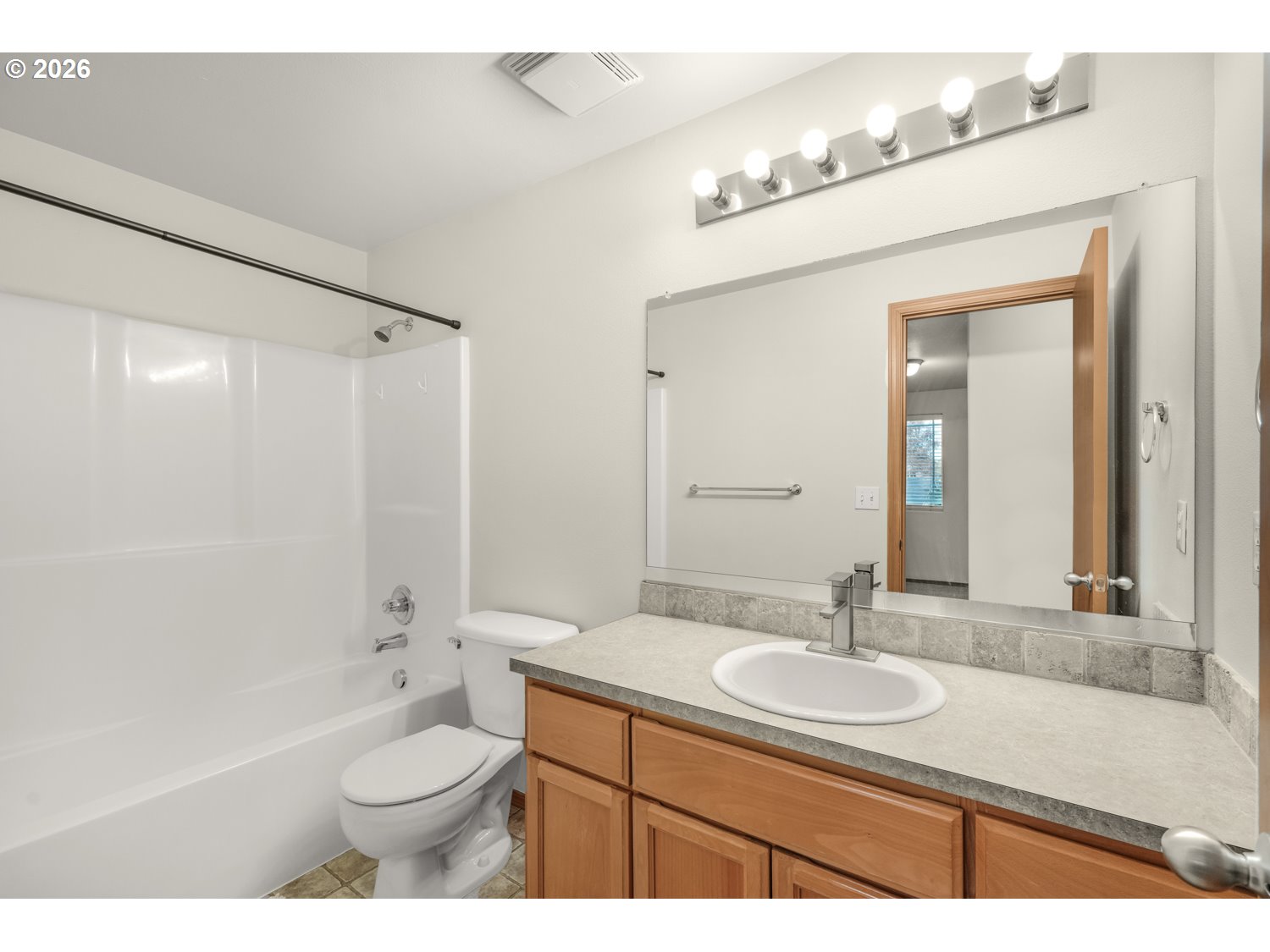 1901 Southeast 177th Avenue Portland, OR 97233 - Photo 23 of 27