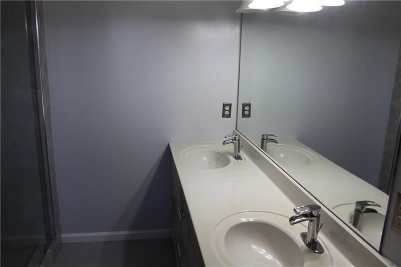 505 Towne Ridge Way Woodstock, GA 30188 - Photo 14 of 20