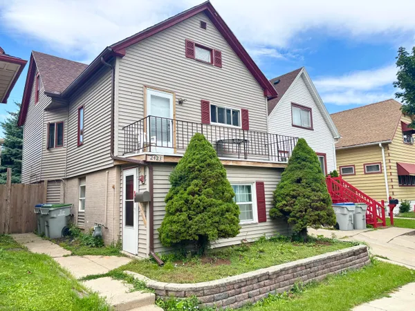 $185,000 | 2423 South 5th Street, Milwaukee, WI 53207