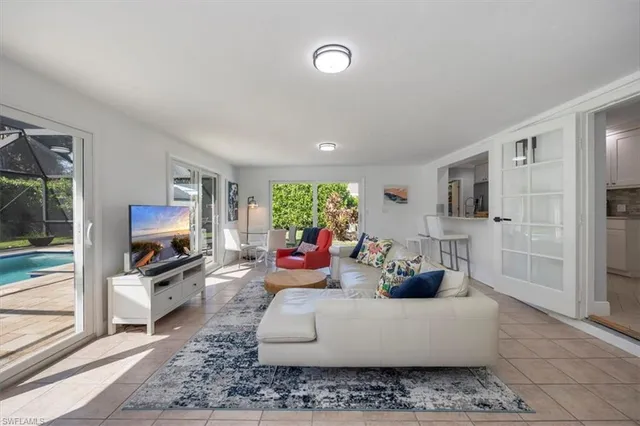 $11,750 | 1236 13th Avenue North, Naples, FL 34102