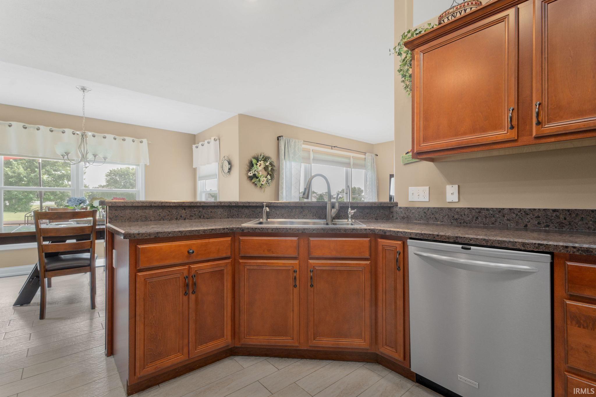 51238 Elm Road Granger, IN 46530 - Photo 10 of 34