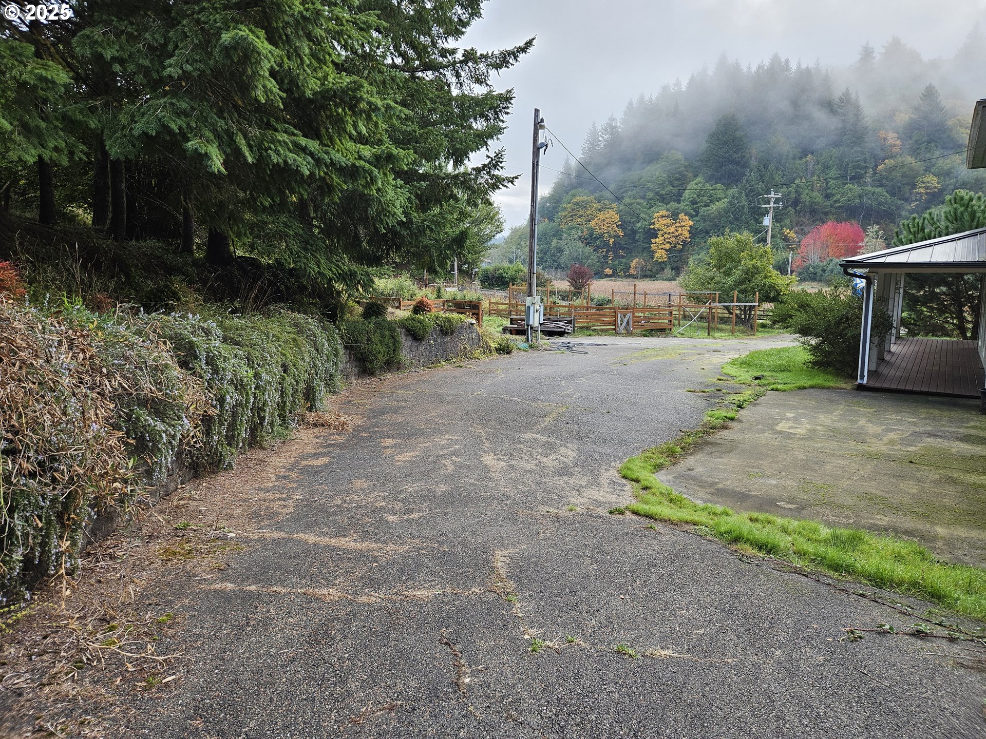 63674 Daniels Creek Road Coos Bay, OR 97420 - Photo 37 of 42