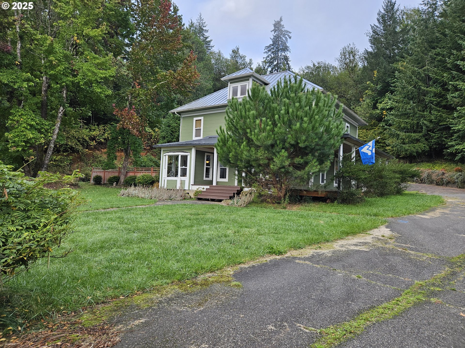 63674 Daniels Creek Road Coos Bay, OR 97420 - Photo 7 of 42
