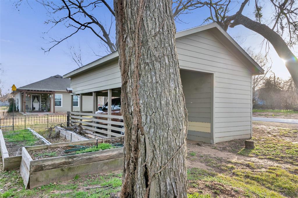 201 East Walker Street Denison, TX 75021 - Photo 18 of 18