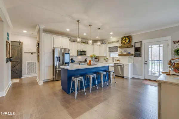 $766,000 | 818 Hales Chapel Road, Gray, TN 37615