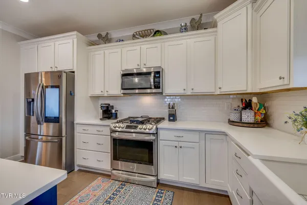 $766,000 | 818 Hales Chapel Road, Gray, TN 37615