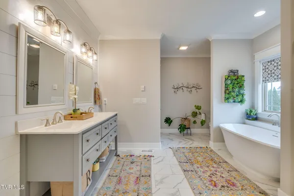 $766,000 | 818 Hales Chapel Road, Gray, TN 37615