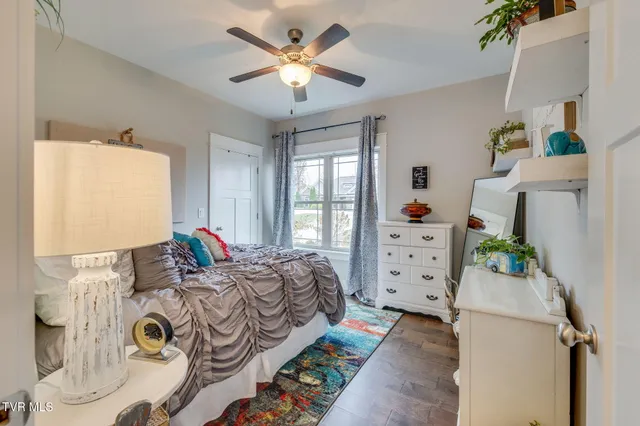 $799,000 | 818 Hales Chapel Road, Gray, TN 37615