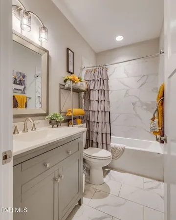 $766,000 | 818 Hales Chapel Road, Gray, TN 37615