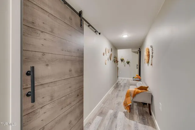 $799,000 | 818 Hales Chapel Road, Gray, TN 37615