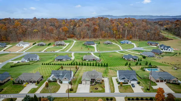 $766,000 | 818 Hales Chapel Road, Gray, TN 37615