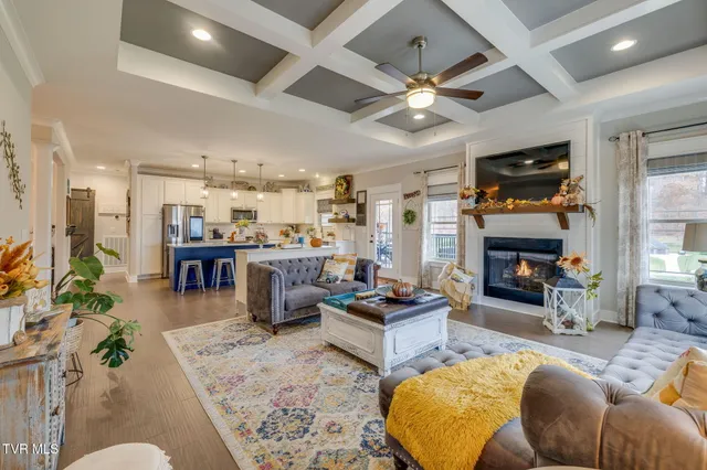 $799,000 | 818 Hales Chapel Road, Gray, TN 37615