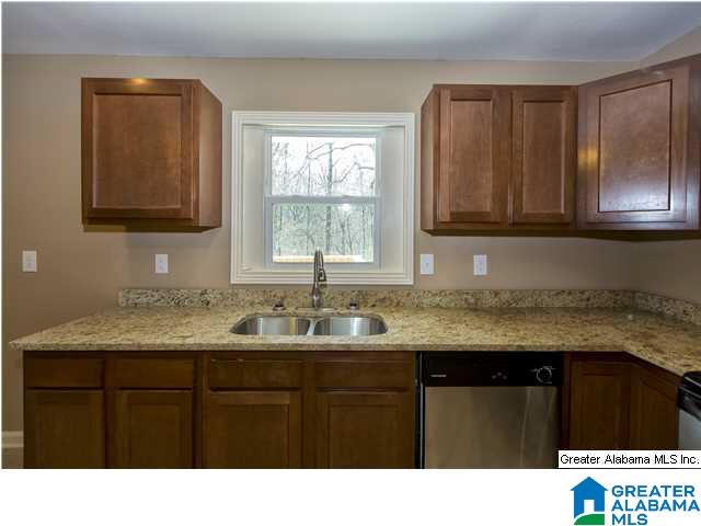 208 Remington Road Birmingham, AL 35215 - Photo 13 of 16