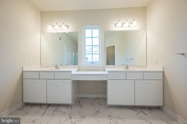 $473,900 | 1065 Robinson Road, Unit WHITFIELD, Townsend, DE 19734