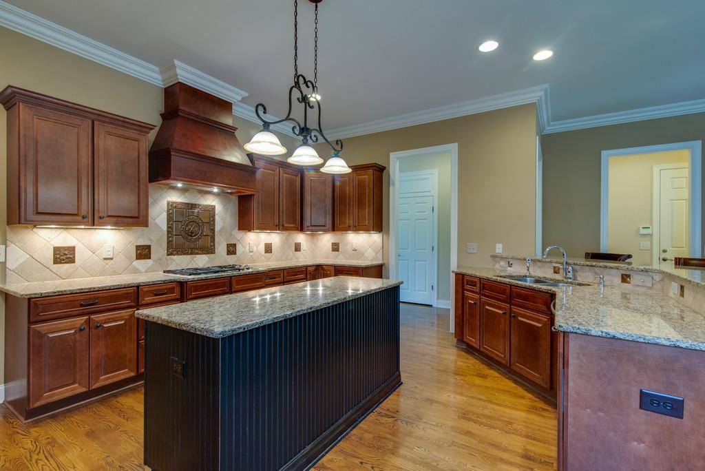 1641 Grassmere Road Franklin, TN 37064 - Photo 9 of 26 Gallery Image 9