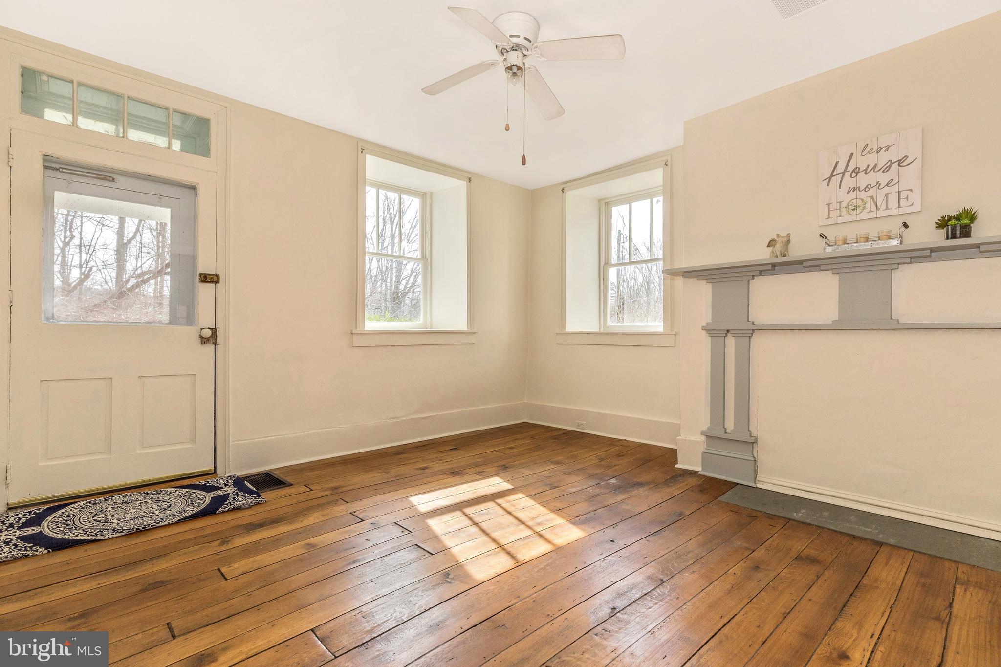 12908 Martin Road Smithsburg, MD 21783 - Photo 11 of 52 Gallery Image 11