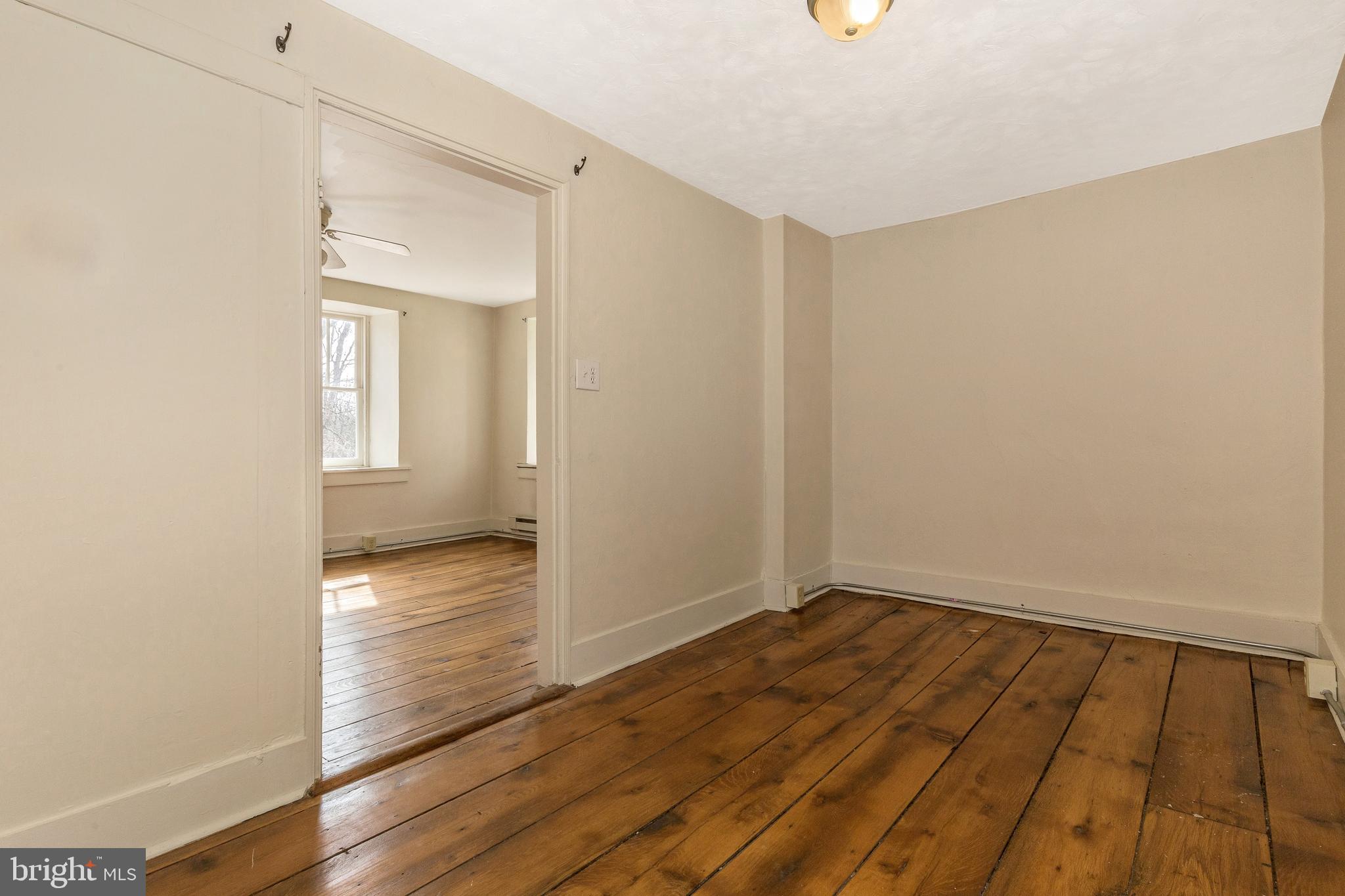 12908 Martin Road Smithsburg, MD 21783 - Photo 36 of 52 Gallery Image 36