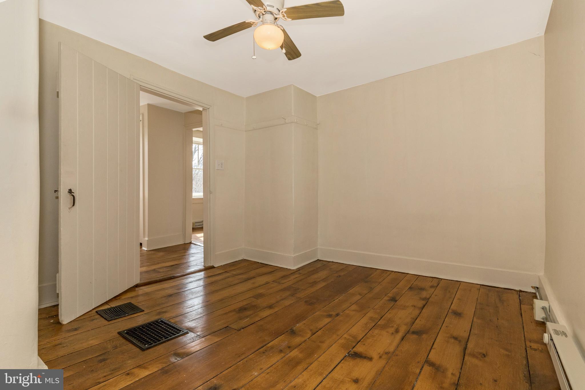 12908 Martin Road Smithsburg, MD 21783 - Photo 42 of 52 Gallery Image 42