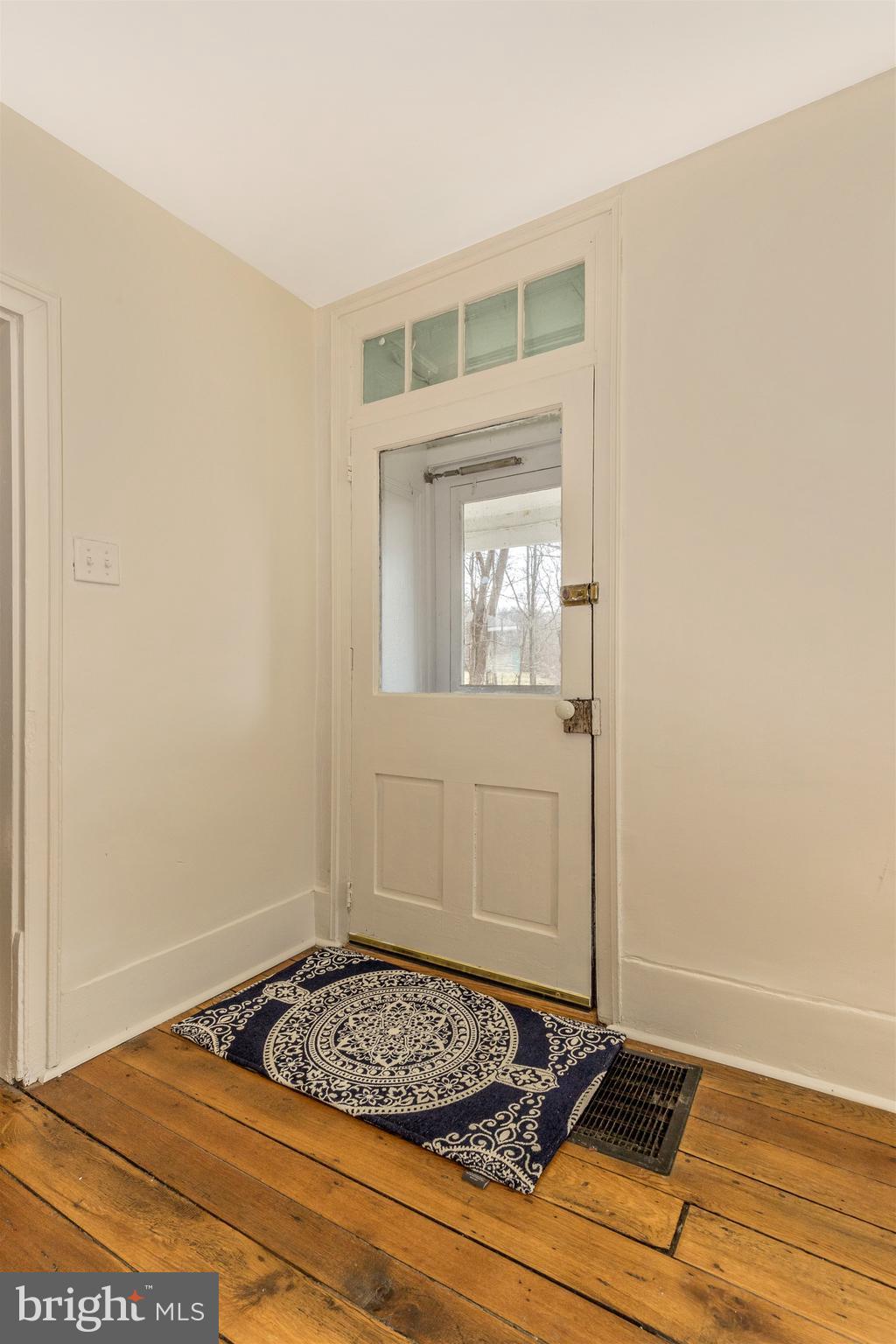 12908 Martin Road Smithsburg, MD 21783 - Photo 8 of 52 Gallery Image 8