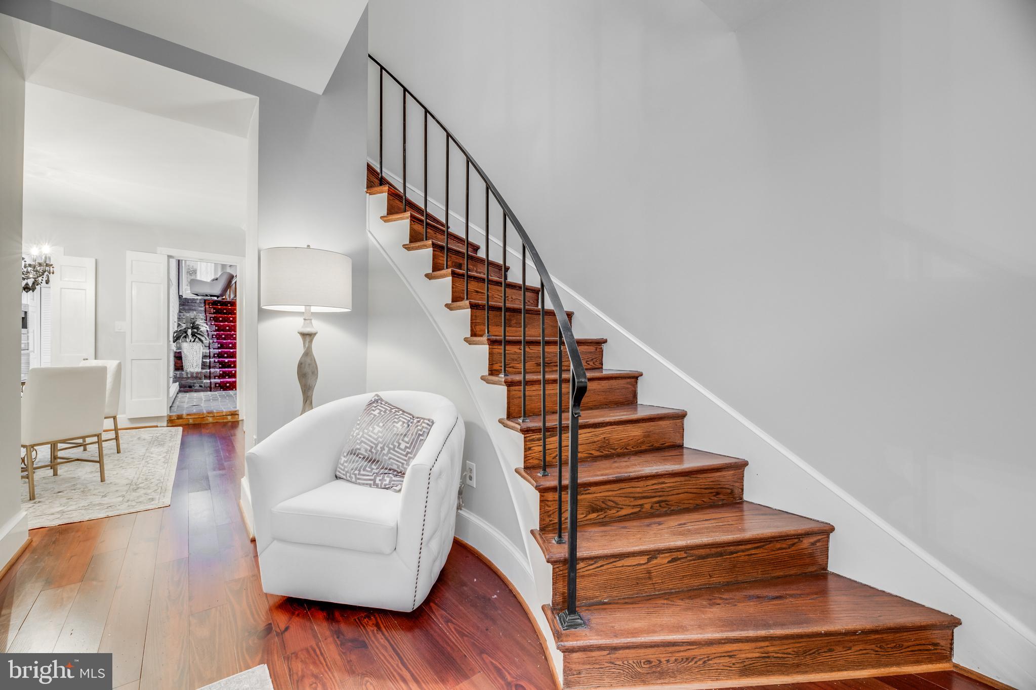 1656 32nd Street Northwest Washington, DC 20007 - Photo 12 of 48