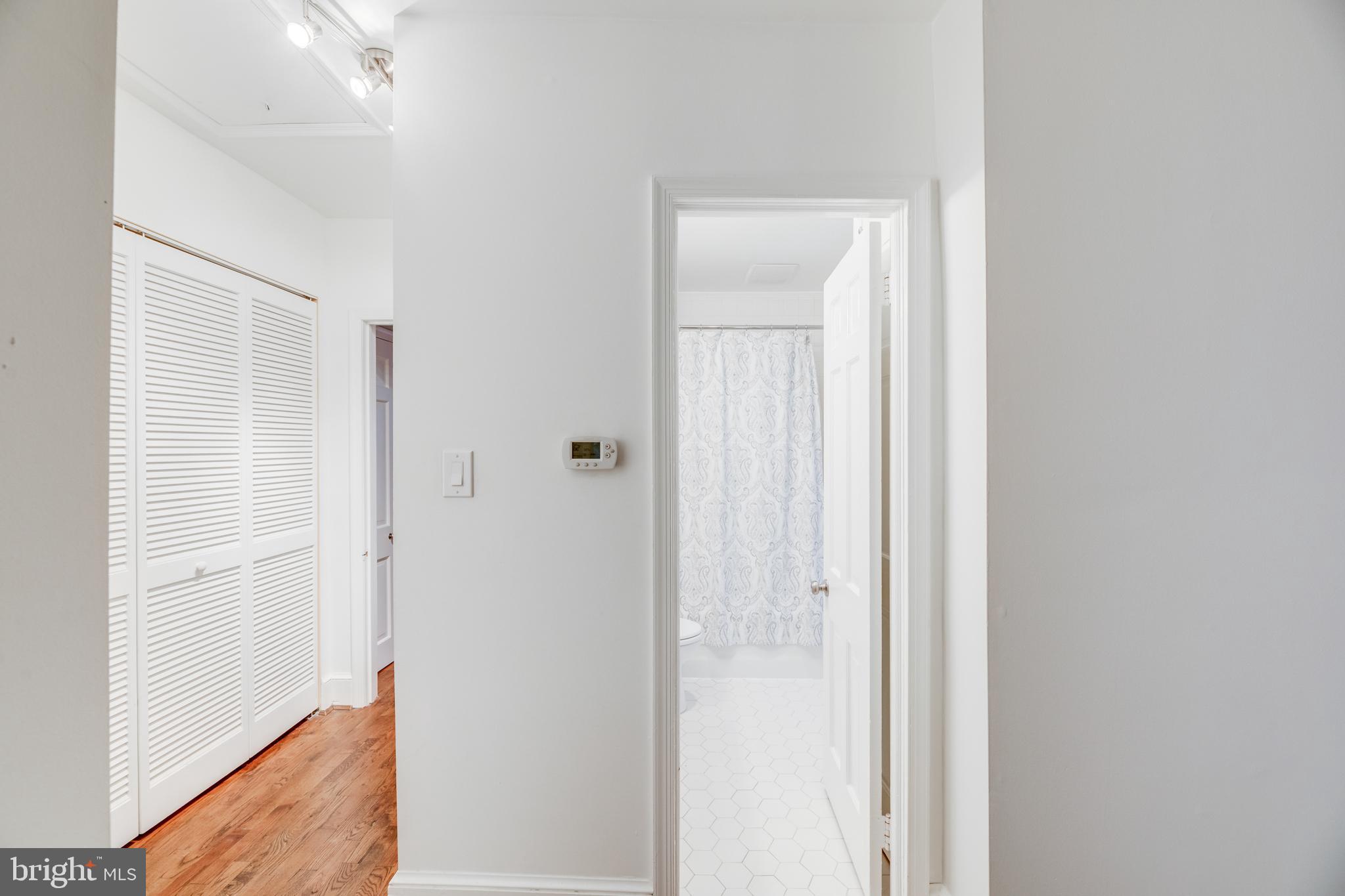 1656 32nd Street Northwest Washington, DC 20007 - Photo 33 of 48