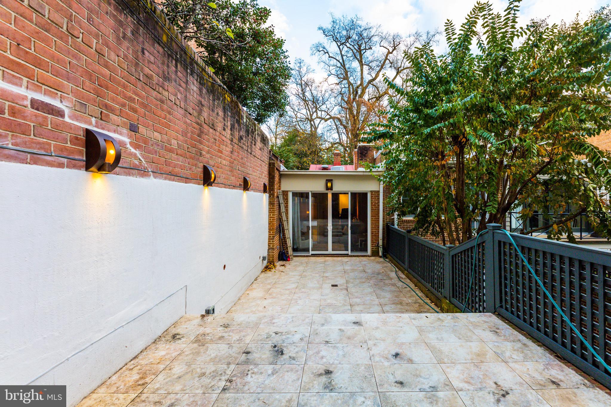 1656 32nd Street Northwest Washington, DC 20007 - Photo 44 of 48