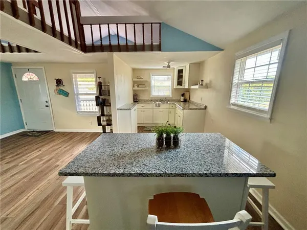 $90,000 | 10 Lucky 1 Circle, Mound City, KS 66056