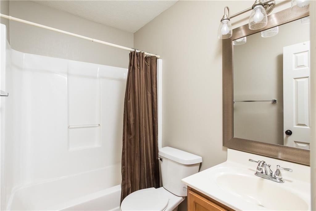 14909 Oak Road Carmel, IN 46033 - Photo 18 of 20