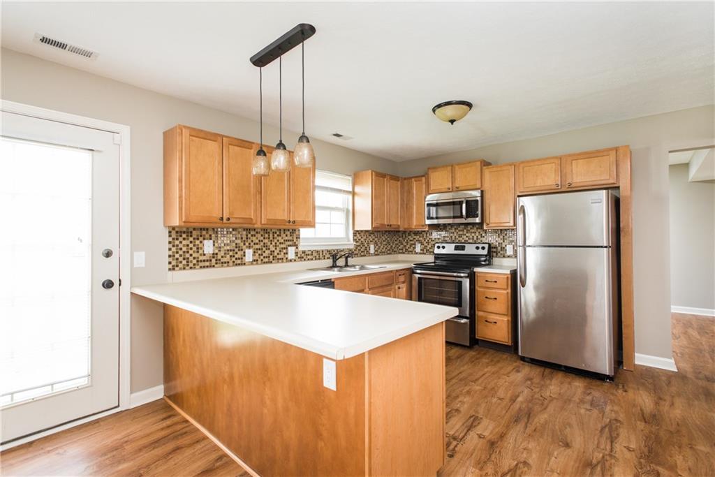 14909 Oak Road Carmel, IN 46033 - Photo 6 of 20