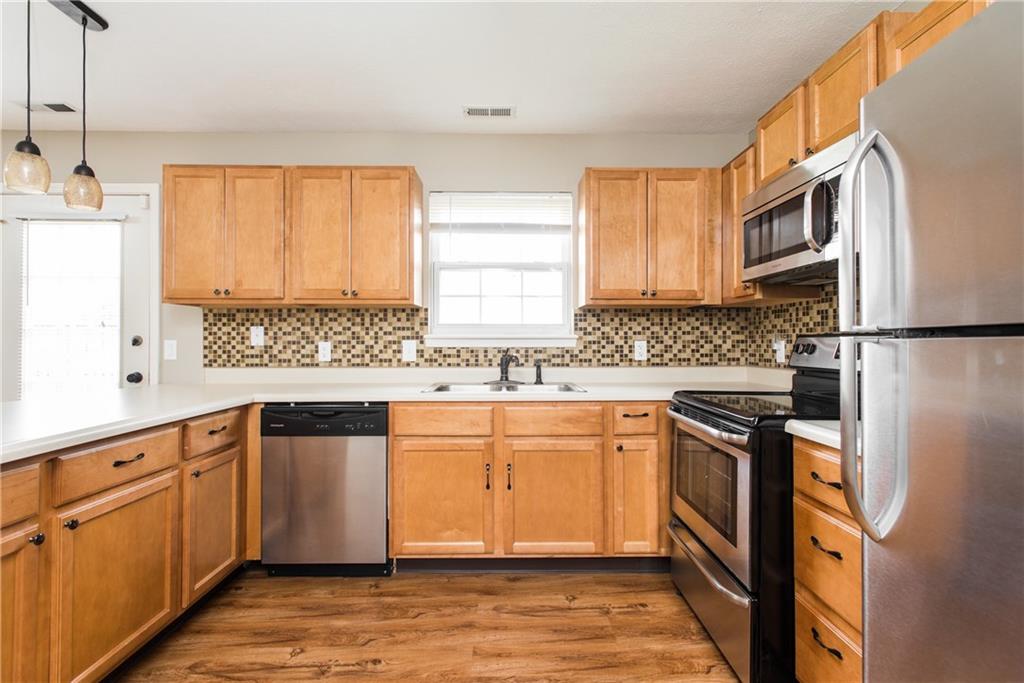 14909 Oak Road Carmel, IN 46033 - Photo 7 of 20