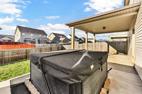 $409,900 | 971 Cherry Blossom Lane, Clarksville, TN 37040