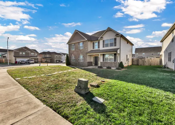 $409,900 | 971 Cherry Blossom Lane, Clarksville, TN 37040