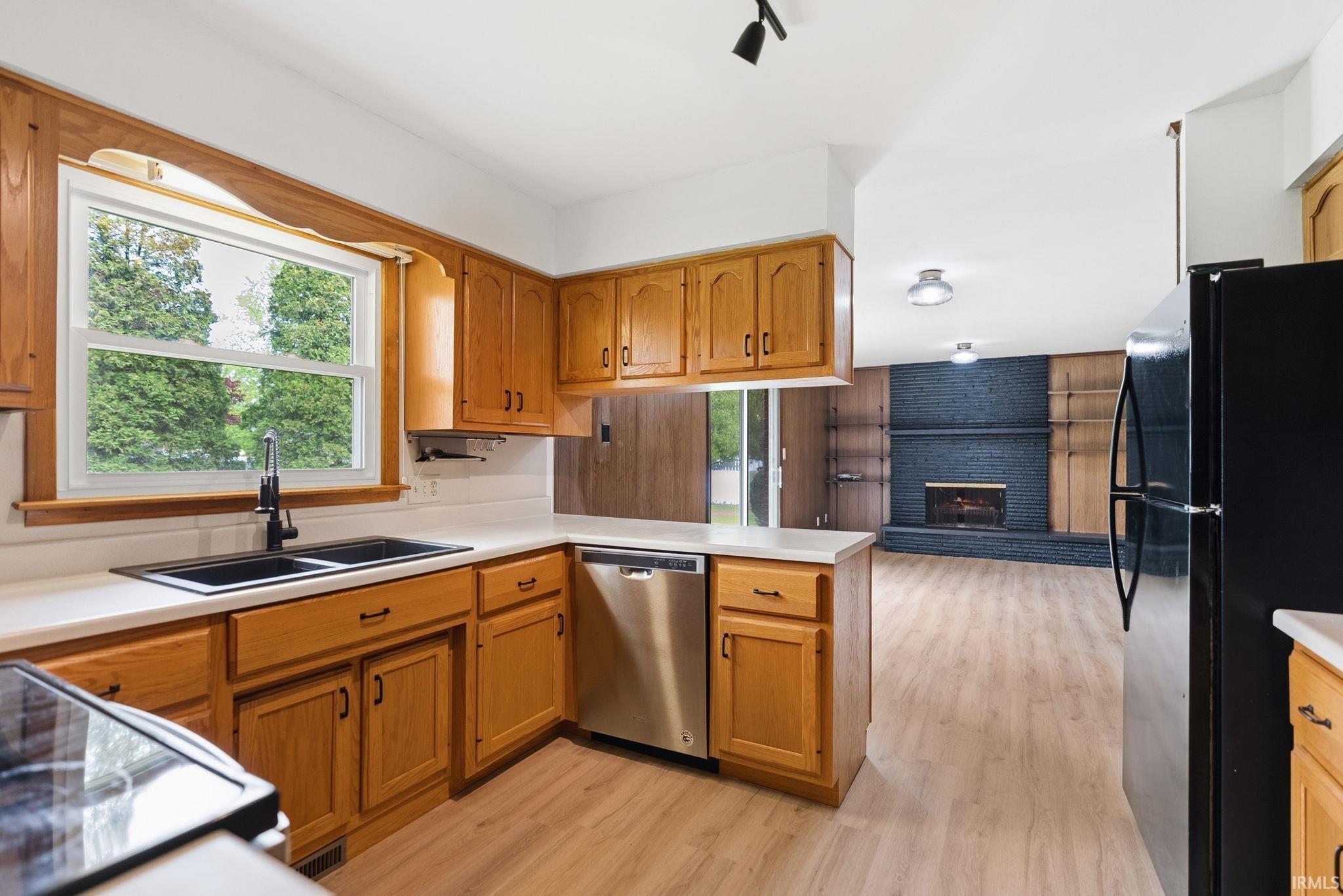 6515 West Hills Road Fort Wayne, IN 46804 - Photo 20 of 35