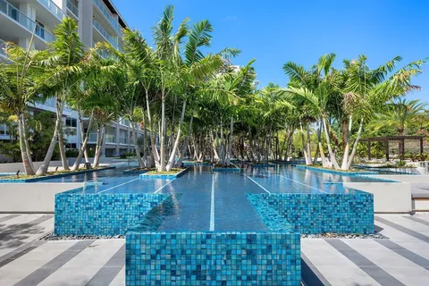 $3,249,000 | 200 Southeast Mizner Boulevard, Unit 307, Boca Raton, FL 33432