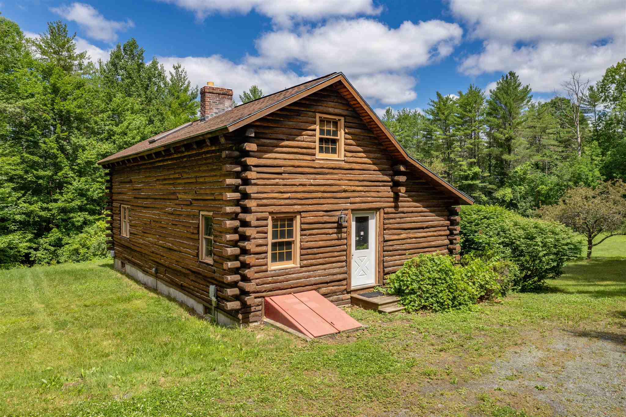 47 Grout Road Hartland, VT 05048 - Photo 1 of 40